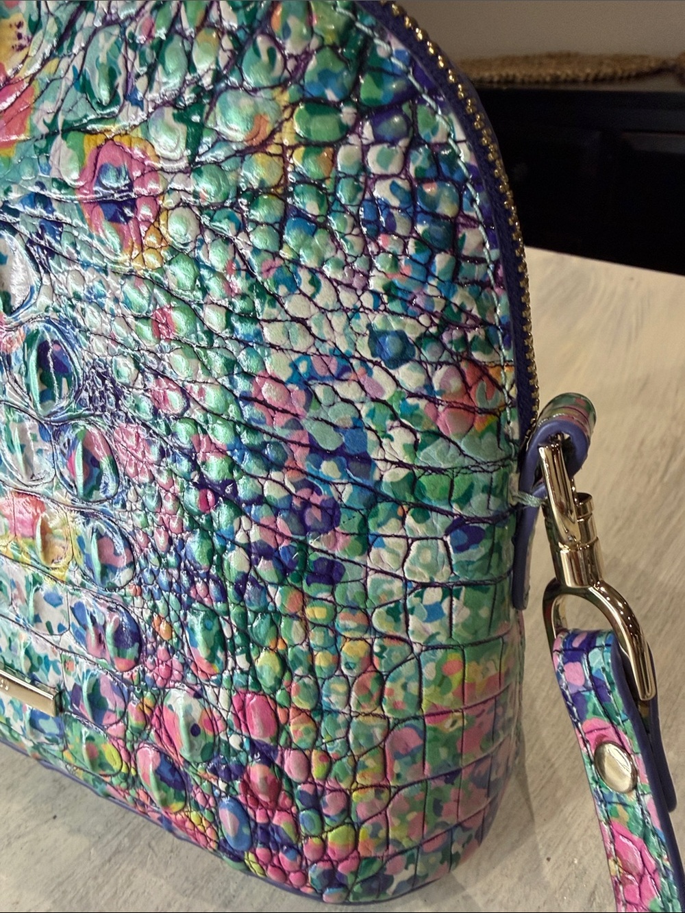 Brahmin Small Georgina Ditsy Spring Melbourne Daisy Embossed Leather Crossbody - Picture 2 of 12